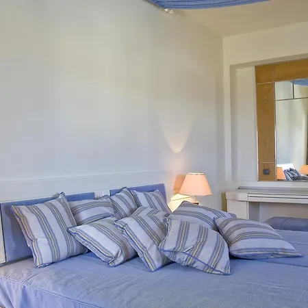 Anemos Lounge Hotel 4*