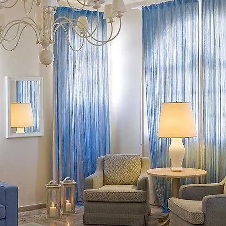 Anemos Lounge 4* Perissa (Santorini)