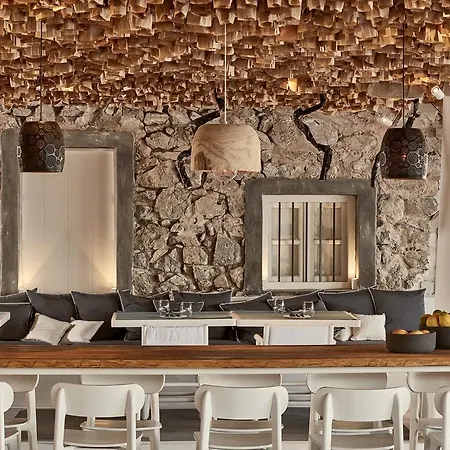 Hotel Anemos Lounge Perissa (Santorini)