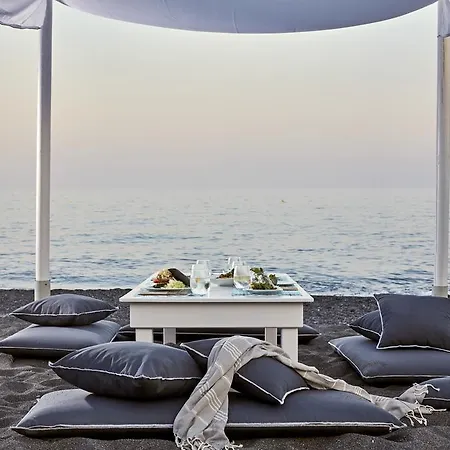 Anemos Lounge
